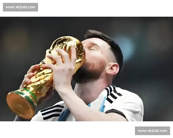 心跳加速！世界杯冠军庆典，见证足球盛宴的最高潮！